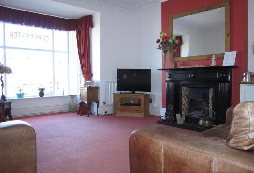 פנסיון The Dorchester Guest House