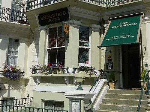 بنسيون The Sherwood Guest House