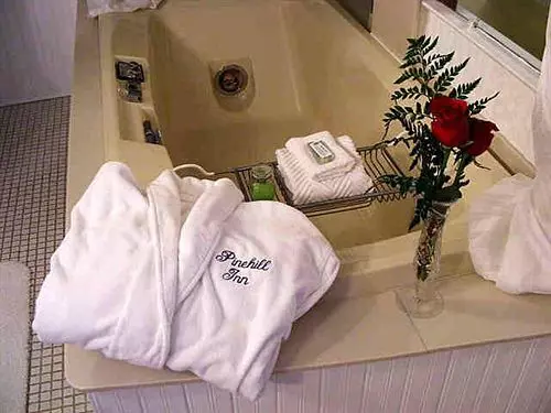 Pinehill Inn Bed & Breakfast