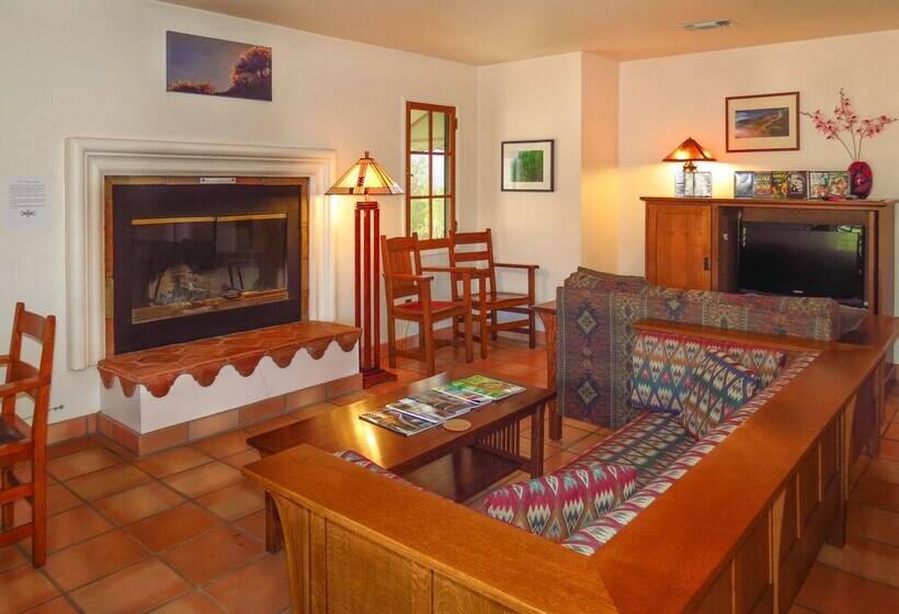 Topanga Canyon Inn Bed And Breakfast