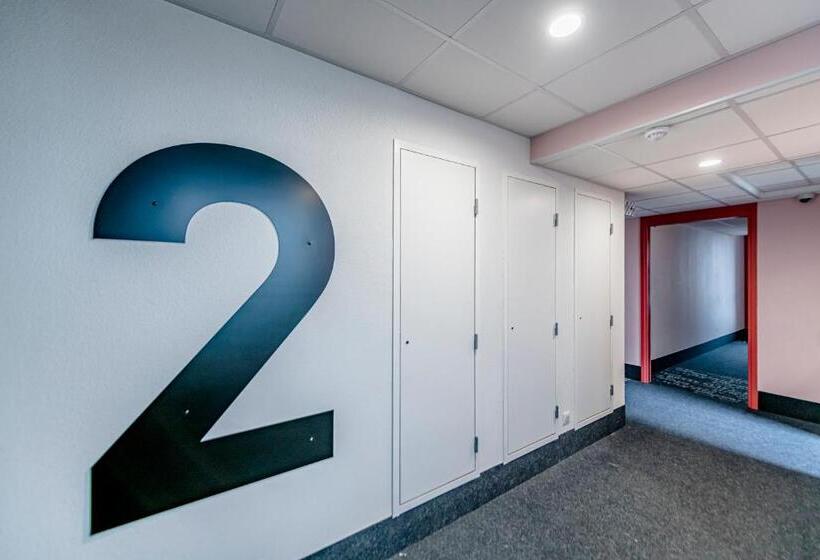 B&b Hotel Dreux Nord