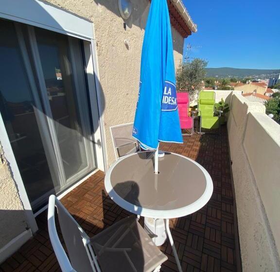 تختخواب و صبحانه Charmante Chambre Avec Vue Mer