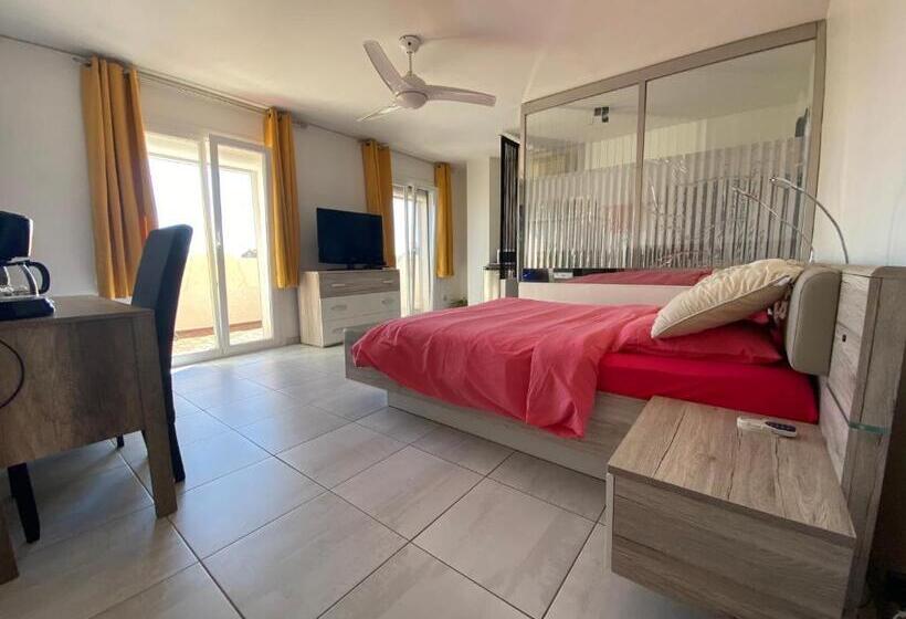 تختخواب و صبحانه Charmante Chambre Avec Vue Mer