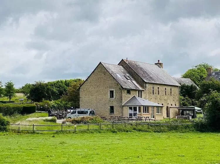 Aamiaismajoitus (B&B) La Fiere Bridge Guest House