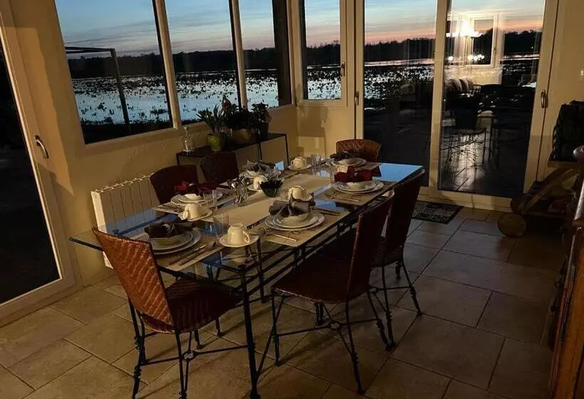 Aamiaismajoitus (B&B) La Fiere Bridge Guest House