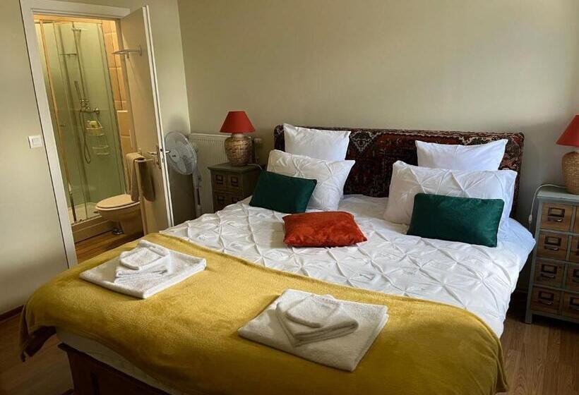 مبيت وإفطار La Fiere Bridge Guest House