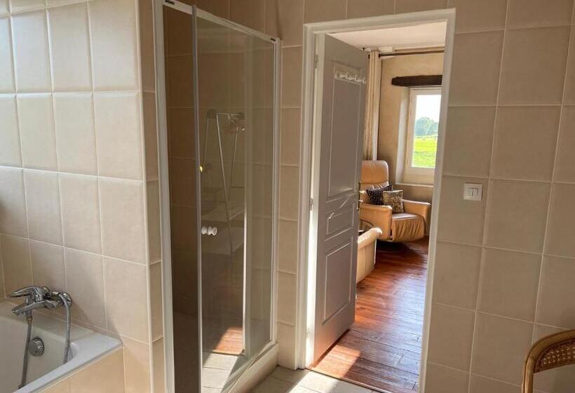 مبيت وإفطار La Fiere Bridge Guest House