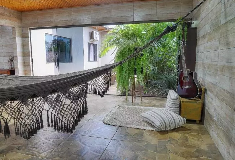 تختخواب و صبحانه Casa De Campo   15 Minutos Das Cataratas E Aeroporto   Piscina Com água Salgada E Muito Espaço Ao Ar