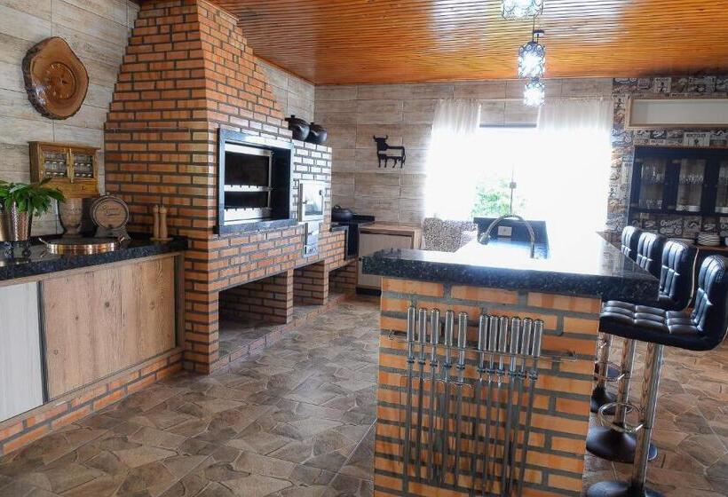 تختخواب و صبحانه Casa De Campo   15 Minutos Das Cataratas E Aeroporto   Piscina Com água Salgada E Muito Espaço Ao Ar