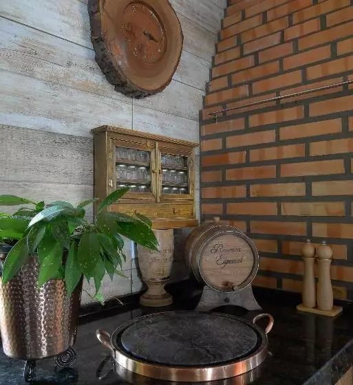 تختخواب و صبحانه Casa De Campo   15 Minutos Das Cataratas E Aeroporto   Piscina Com água Salgada E Muito Espaço Ao Ar