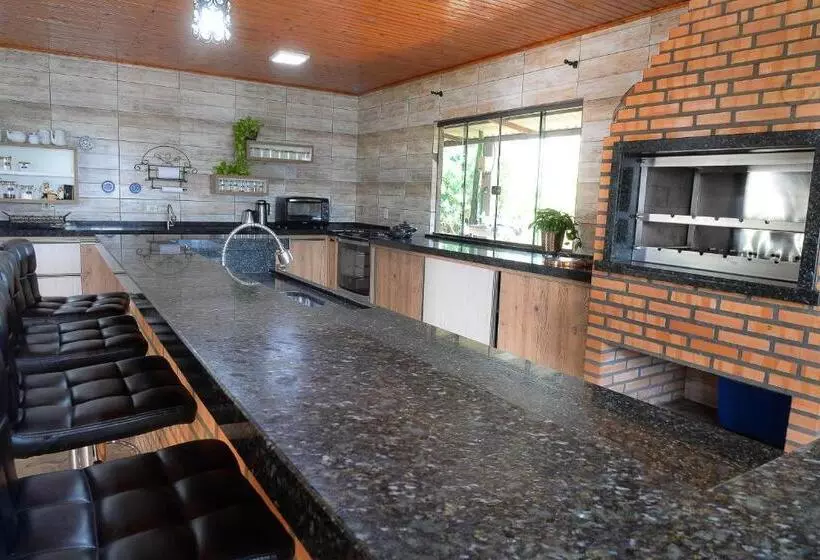 تختخواب و صبحانه Casa De Campo   15 Minutos Das Cataratas E Aeroporto   Piscina Com água Salgada E Muito Espaço Ao Ar