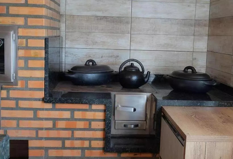 تختخواب و صبحانه Casa De Campo   15 Minutos Das Cataratas E Aeroporto   Piscina Com água Salgada E Muito Espaço Ao Ar