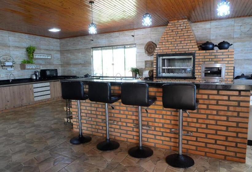 تختخواب و صبحانه Casa De Campo   15 Minutos Das Cataratas E Aeroporto   Piscina Com água Salgada E Muito Espaço Ao Ar