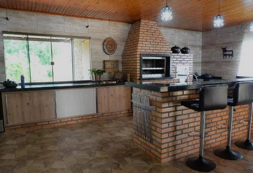 تختخواب و صبحانه Casa De Campo   15 Minutos Das Cataratas E Aeroporto   Piscina Com água Salgada E Muito Espaço Ao Ar