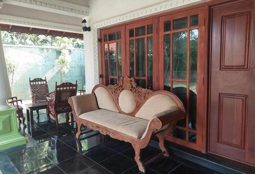 בית מלון כפרי Green Light Holiday Village