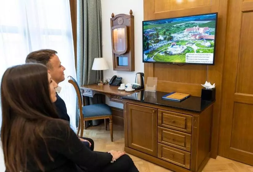 ホテル Hungarikum