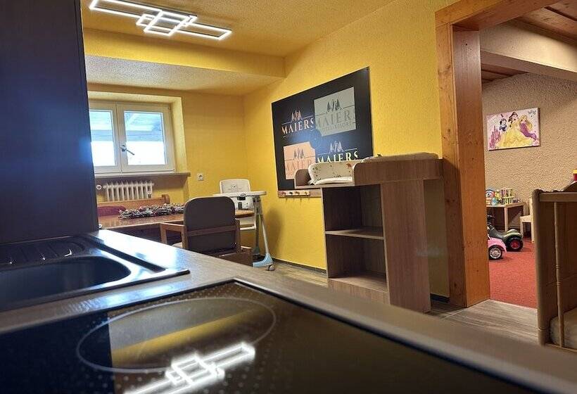 בית מלון כפרי Maiers