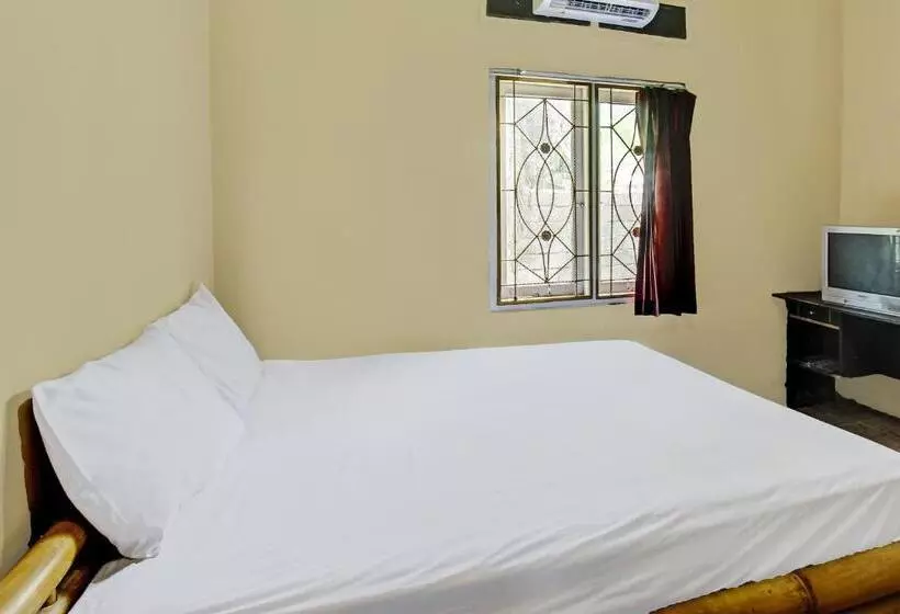 Hotelli Oyo 92197 Zahira Homestay