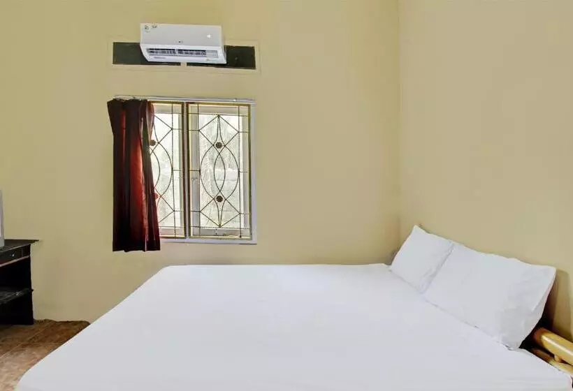 Hotelli Oyo 92197 Zahira Homestay