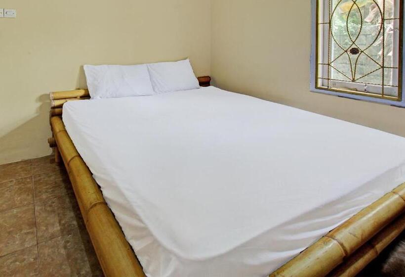 Отель Oyo 92197 Zahira Homestay