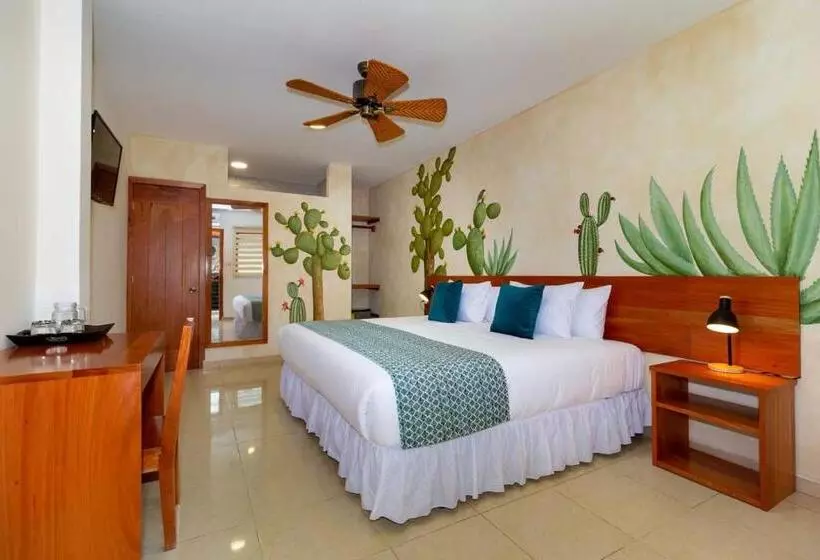 Hotelli Plaza Luna Suites