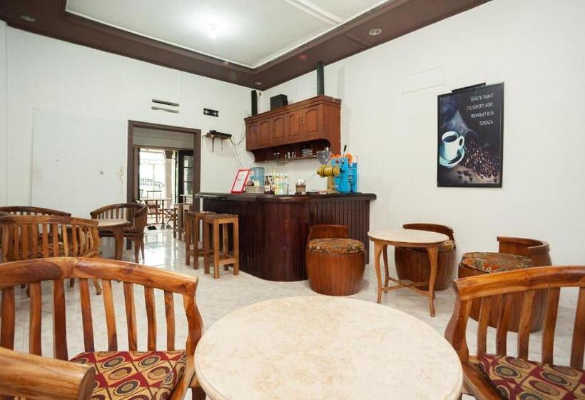 Отель Reddoorz Syariah @ Jalan Kh. Mas Mansur Lampung