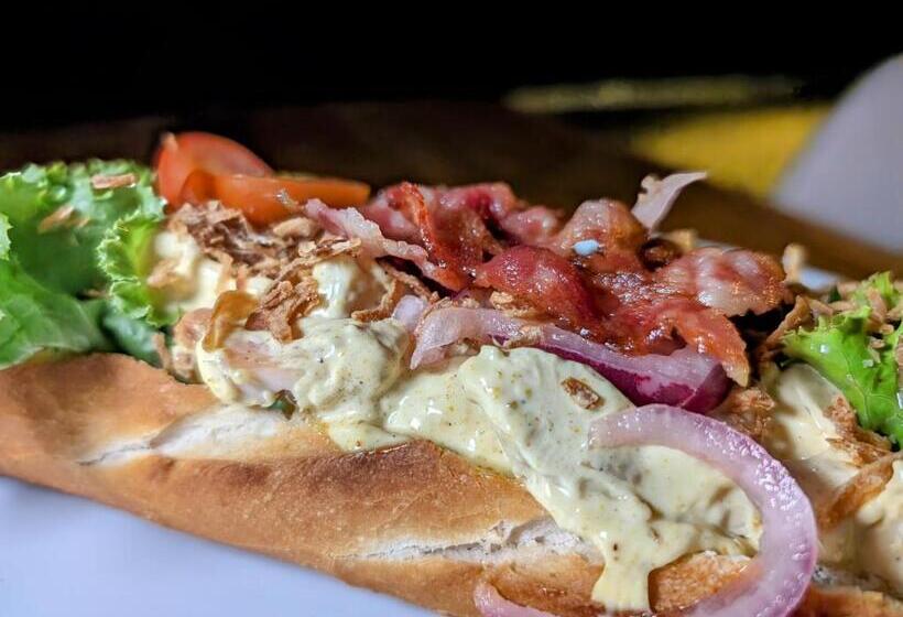 هتل Scandinavian Beach Resort