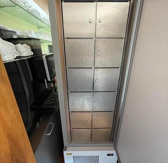 호텔 Check In 24 7 Ohne Frühstück Gratis Parkplatz