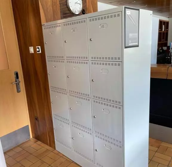 ホテル Check In 24 7 Ohne Frühstück Gratis Parkplatz