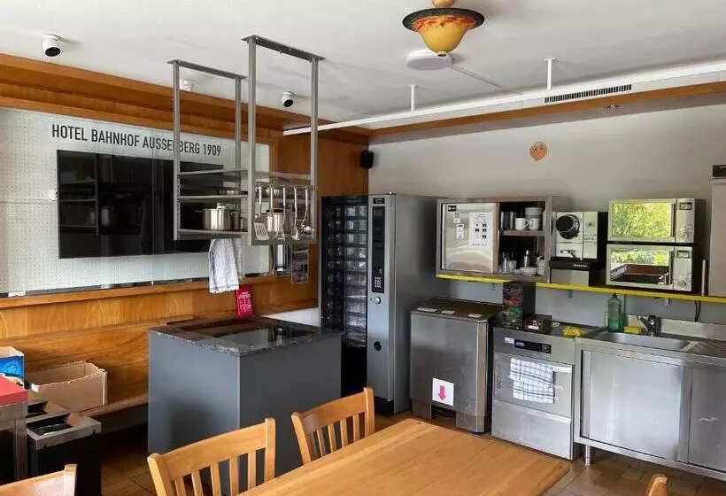 ホテル Check In 24 7 Ohne Frühstück Gratis Parkplatz