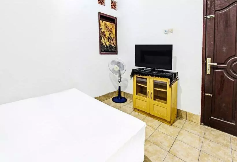 Hotelli Spot On 91982 Dani Homestay