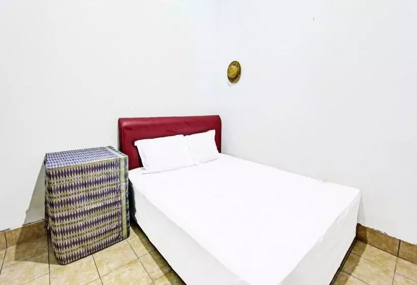 Hotelli Spot On 91982 Dani Homestay