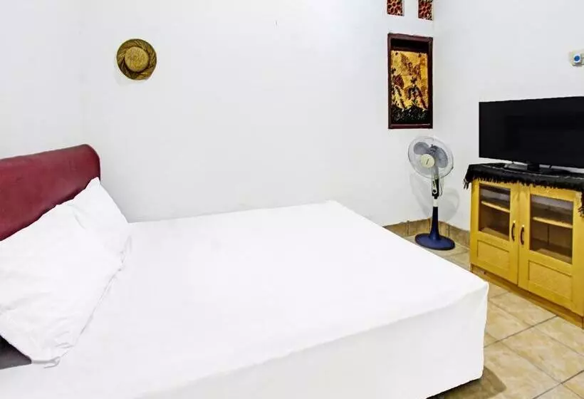 Hotelli Spot On 91982 Dani Homestay