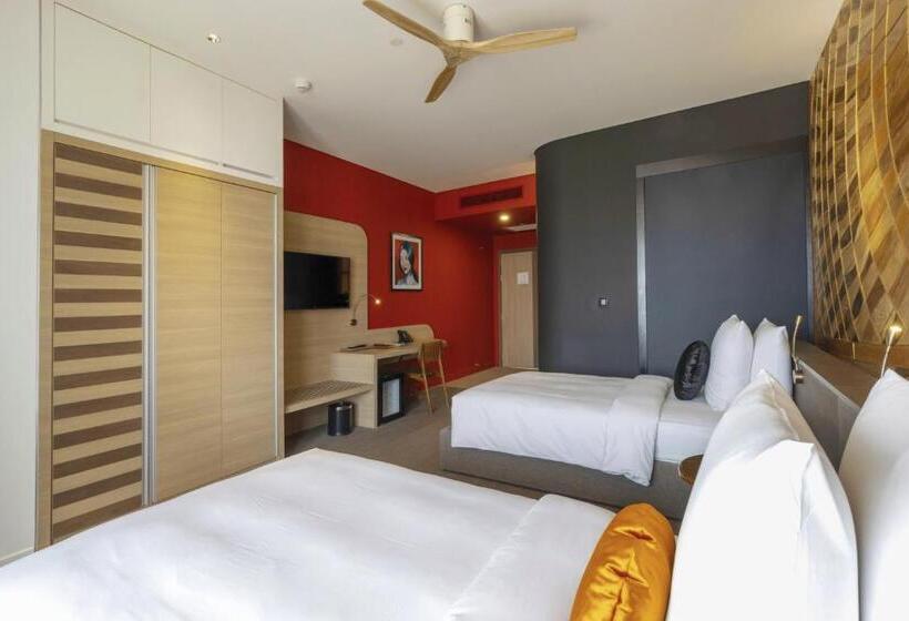 בית מלון כפרי Sun & Moon, Riverside