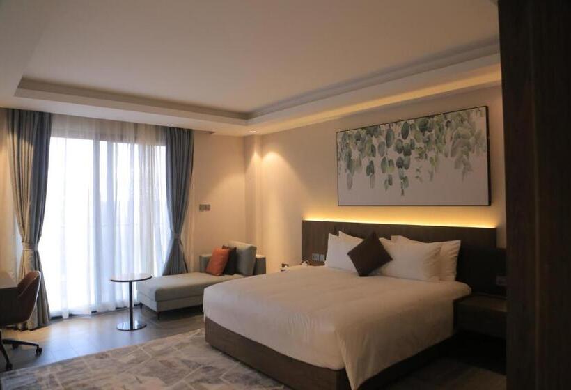 Zara Garden Hotel And Apartments