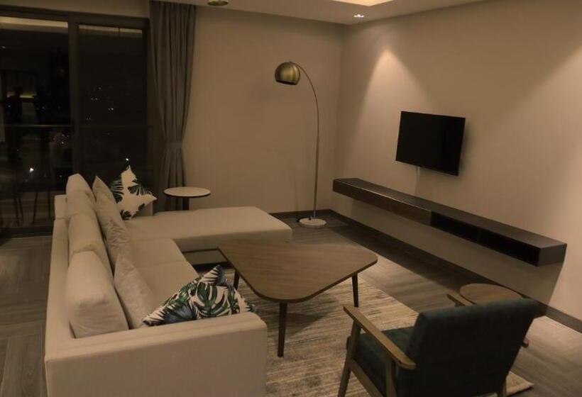 Zara Garden Hotel And Apartments