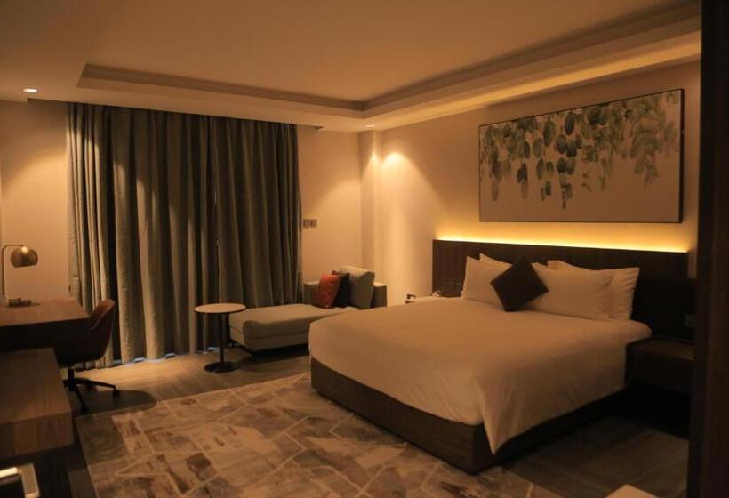 Zara Garden Hotel And Apartments