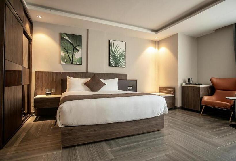 Zara Garden Hotel And Apartments