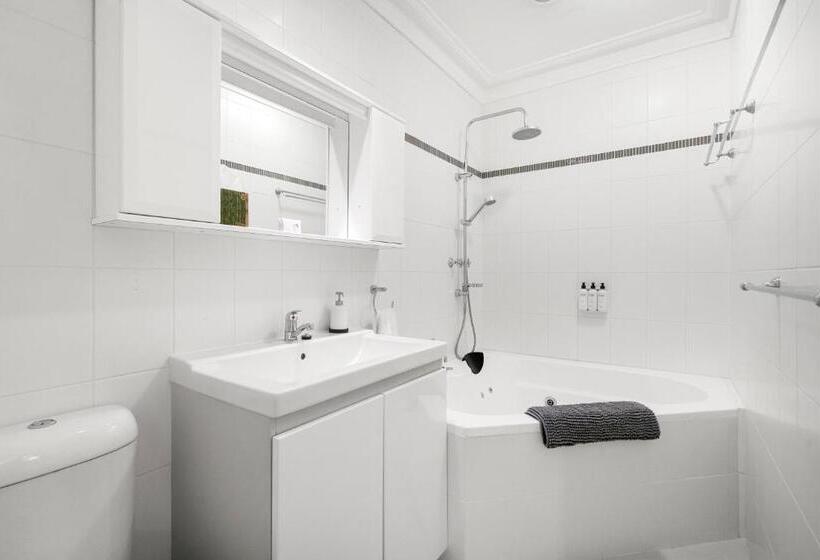 פנסיון Accommodation In Fremantle