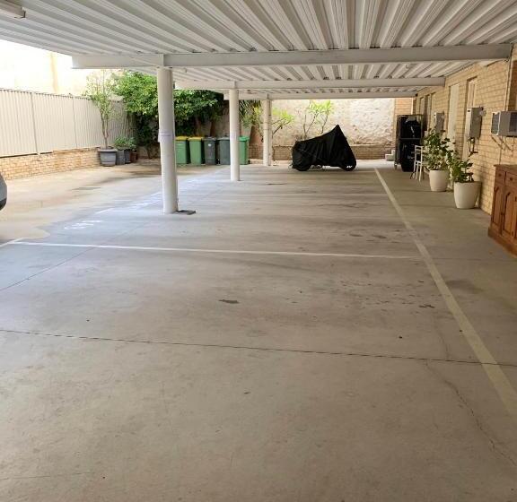 פנסיון Accommodation In Fremantle