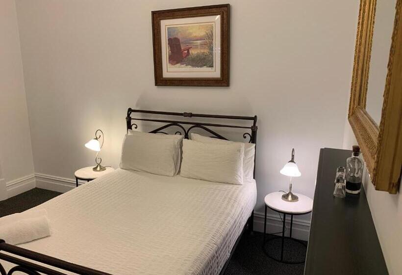 פנסיון Accommodation In Fremantle