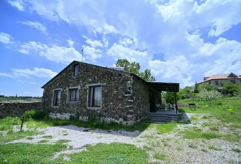 Pension  Sevan Tarsus Guesthouse