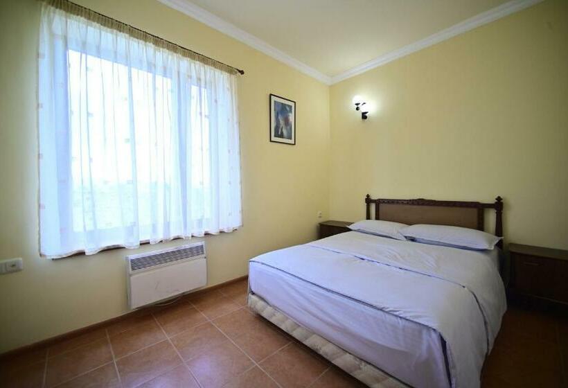 Pensjonat Sevan Tarsus Guesthouse