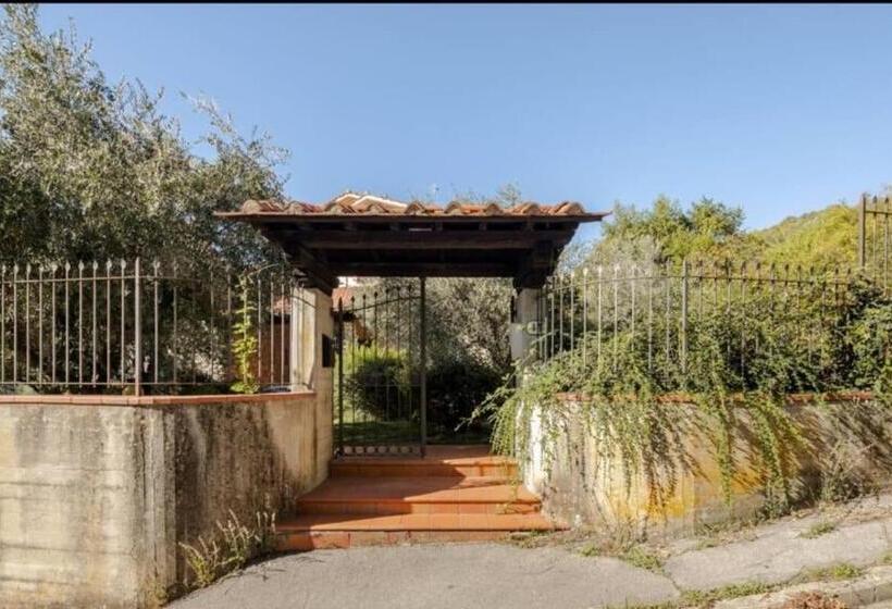 펜션 Villa Con Piscina Privata   Vista Panoramica   7s   20 Guest