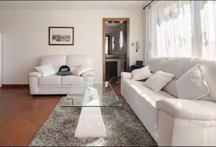 ペンション Villa Con Piscina Privata   Vista Panoramica   7s   20 Guest