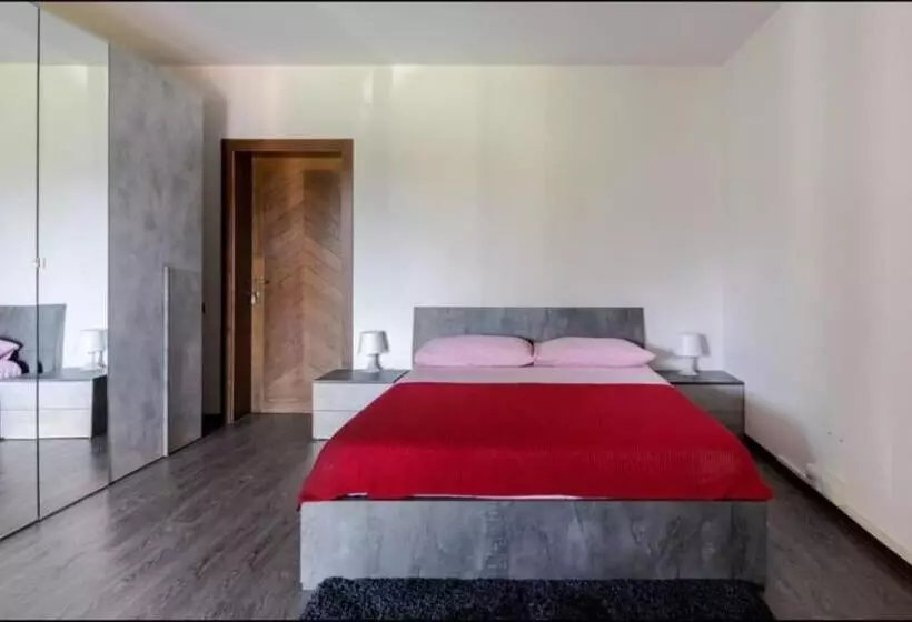 ペンション Villa Con Piscina Privata   Vista Panoramica   7s   20 Guest