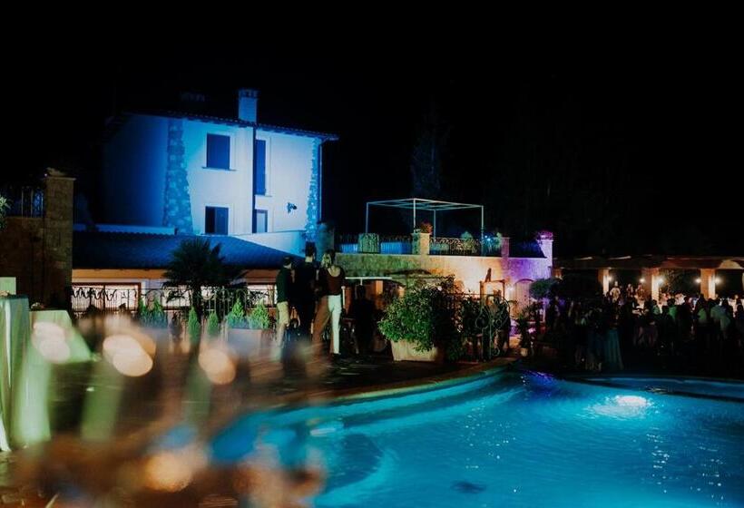 منتجع Ai Pozzi Di Lenola