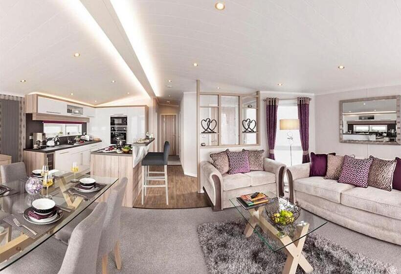 리조트 Heathergate Boutique Holiday Park