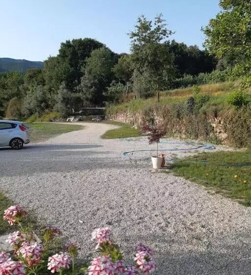 تختخواب و صبحانه A Casa Com 2 Pereiras