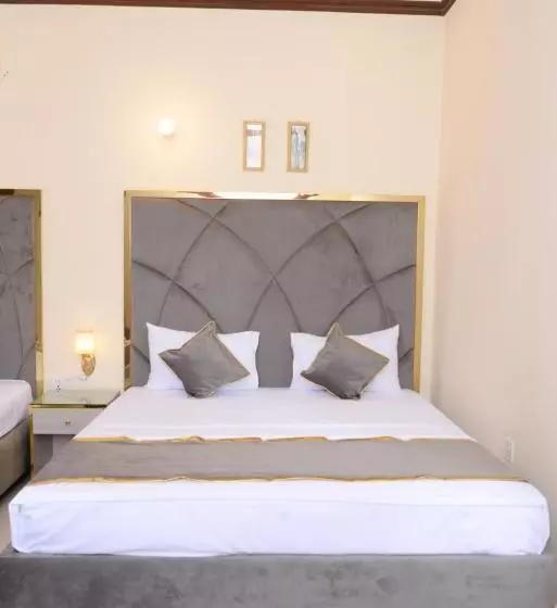 Go Room Hotel Lahore